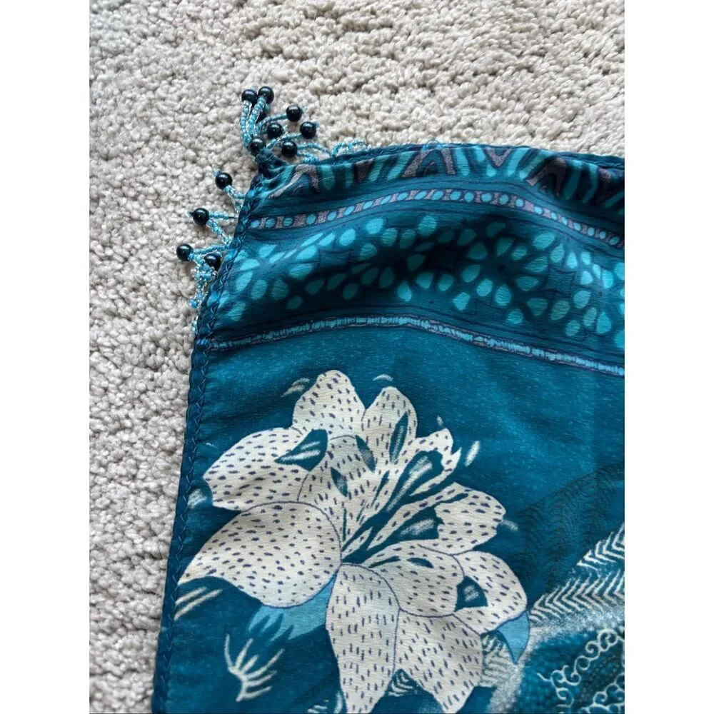 NWOT luxury 100% silk scarf beautiful blues A3